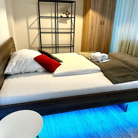Beefree Whirlpoolsuitexl33-freeparking-fastwifi باساو