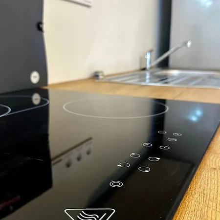 Beefree Whirlpoolsuitexl33-freeparking-fastwifi باساو